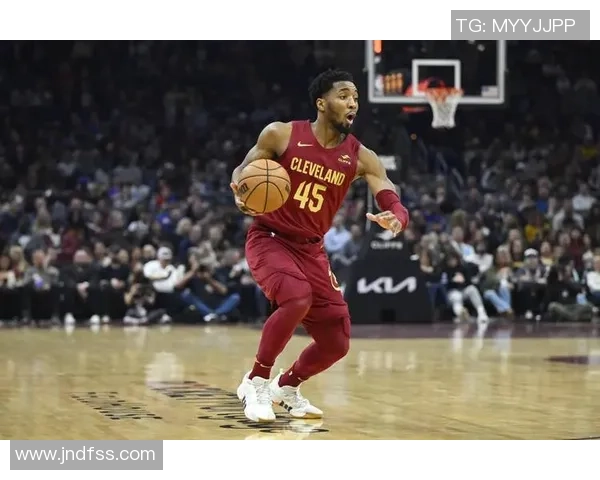 攻防兼备的麦克丹尼尔斯全能表现助球队取得胜利贡献14分7篮板5助攻2抢断2盖帽